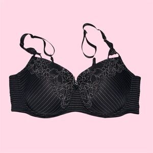 ashley graham 40DDD bra black